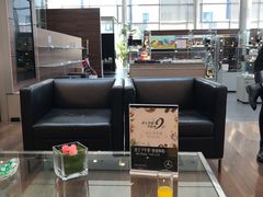 -天津波士信达奔驰4S店(卫津南路店)