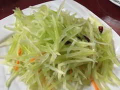 -溢心园香河肉饼总店