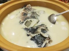 -松沪名灶·豆浆鱼头·新上海菜(飞航吾悦广场店)