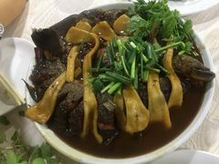 -铁锅炖灶台鱼老三炖鱼馆