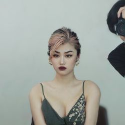 -红馆妆造(中央大街店)