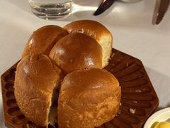 -Kathleen's Waitan 凯圣琳江景西餐厅(外滩店)