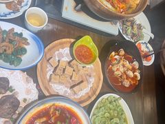 -聚汇三少·龙虾·中餐厅(莫邪路新天地店)