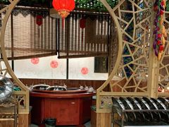 -袁小二大东北铁锅炖(吉祥村总部)