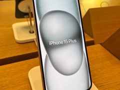 -Apple零售店(华贸购物中心店)