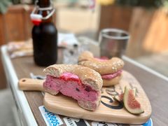 -Catch Bagel(芳草地店)