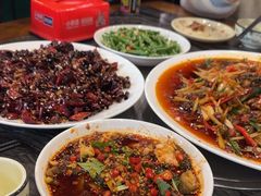 -江湖黑大兔(杨家坪店)