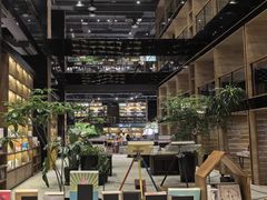 -半山书局(新世纪商城店)