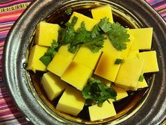 -香巴拉云南餐厅(华莱坞店)