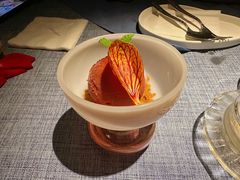 东魁手工杨梅冰淇淋-弦月窗LUNETTE BY AMANDA(复兴路店)