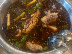 -肖肖酸萝卜鱼火锅(总店)