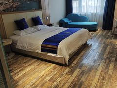 -速8酒店(成都龙泉世茂城广场店)