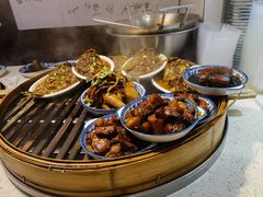 -郭巨人农家食堂(南部商务区店)