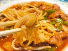 -楼兰古丽·新疆拌面·清真(华阳城店)