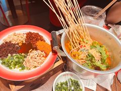 软酸汤涮菜-丝恋丝娃娃(逸天城国贸店)