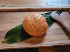 飞鱼籽墨鱼滑-湊湊火锅·茶憩(南京东路悦荟店)