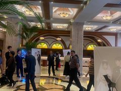 -山明水秀大饭店