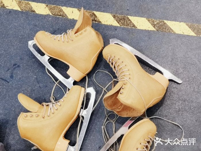 冠军冰场(环球中心店)图片