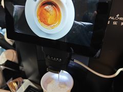 -上海齐鲁万怡大酒店·辣椒屋咖啡厅