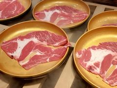 -山焱·炭火自助烤肉(周浦万达店)