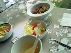 -穹六人间 people 6(岳阳路店)