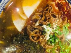 -芜小皖砂锅菜(青山街店)