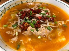 腌菜松板肉-云海肴·汽锅鸡·云南菜(高德置地店)