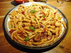 辣子鸡炒拨鱼子-葡萄集|滋味新疆菜·精酿酒馆(瑞豪酒店)