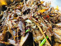 主打的干锅鸭头-安诚居干锅鸭头(八角店)