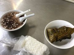 -芳婆糕团店(王府大街店)