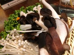 菌菇拼盘-黑鸡小馆(金源店)