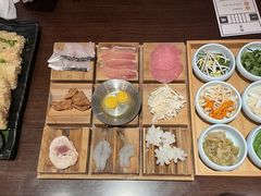 -银米·云南传统过桥米线(双廊黑金冠店)