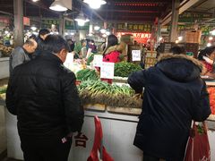 -沪陵农贸市场
