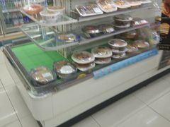 -全家便利店(长江南路站店)