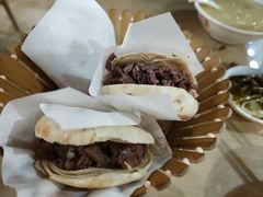 -闫家驴肉老店(华电一校店)