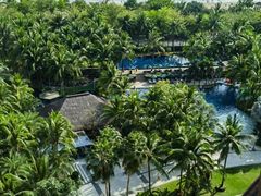 -三亚湾海居铂尔曼度假酒店