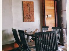 -Old House Restaurant
