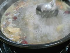 -濠轩阁特色生蚝火锅(水湾路店)