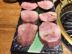 -炼火烤肉店