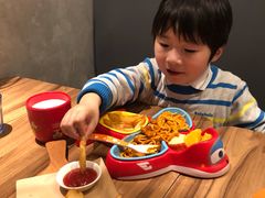 -必胜客(中大银泰店)