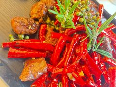 椒麻嫩牛肉-洛缦音乐餐厅(工业展览馆万象城店)