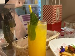 -晶雅花园西餐厅(南京首店)