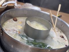 -江小渔鲜鱼火锅(冠亚星城店)