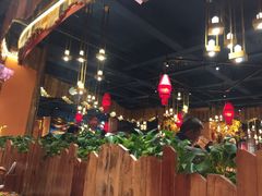 大堂-老滇山寨•云南特色菜•地方菜•民族风情歌舞表演(金碧店)