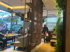 -必胜客(尹山湖歌林公园店)
