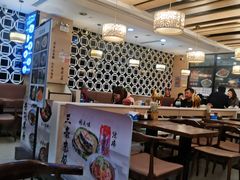 大堂-潼十三肉夹馍(东单店)