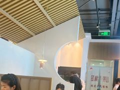 -蜜桃餐厅·伴山(绿宝广场店)