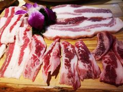 牛五花-金顺韩式烤肉·网红烤肉店(广利路店)