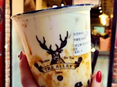 -THE ALLEY 鹿角巷(华润万象城店)