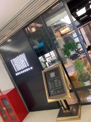 -FRIDAY星期五专业美发沙龙